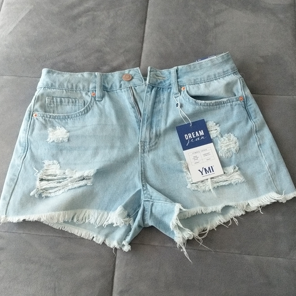 High rised shorts